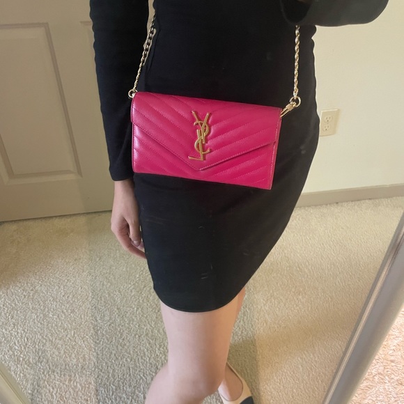 ❌SOLD❌AUTHENTIC YSL Saint Laurent Leather Wallet on Chain WOC Hot Pink Crossbody - Picture 3 of 9